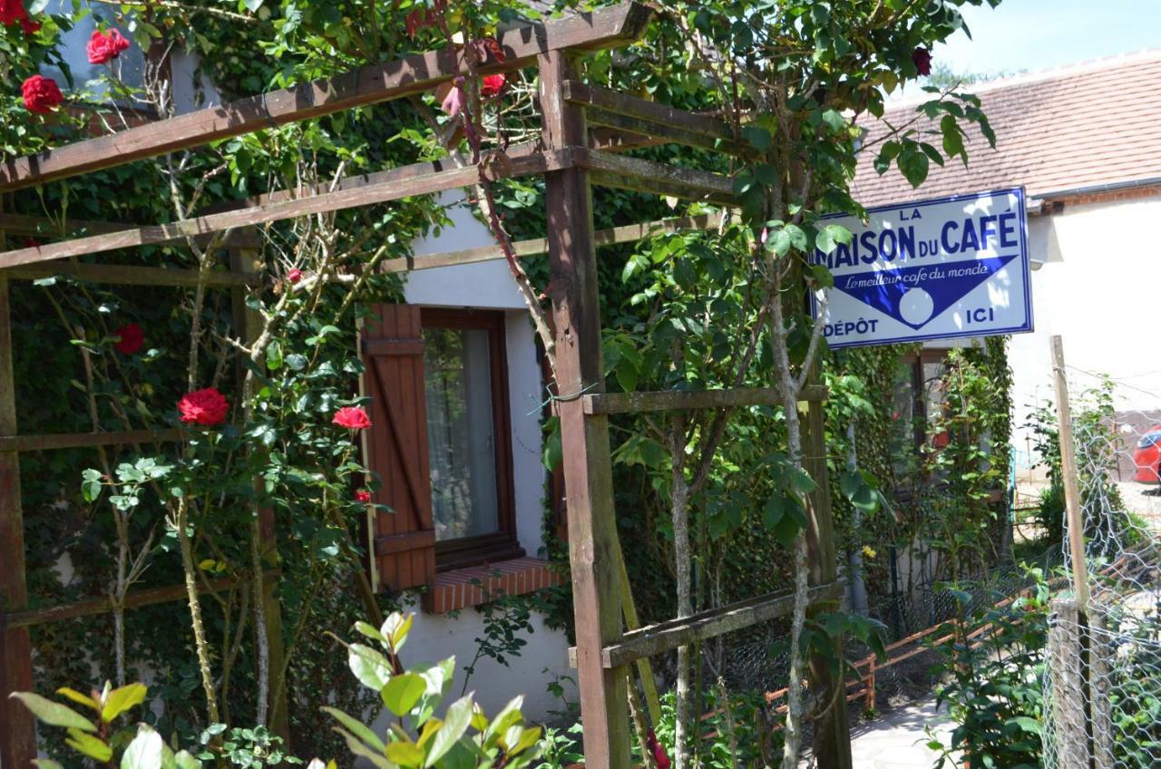 Maison D'Autrefois Mareau-aux-Prés Esterno foto